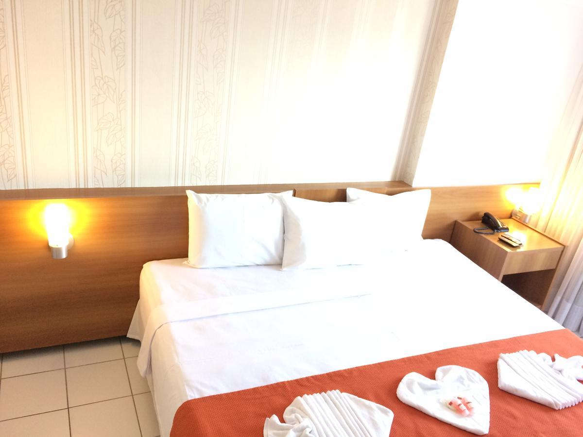 Milor Hotel Pium  Buitenkant foto