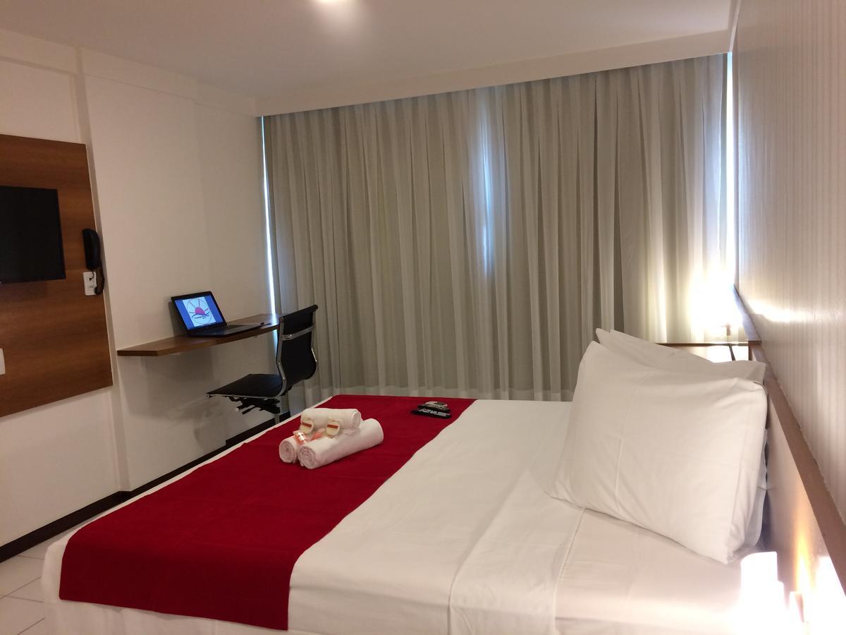 Milor Hotel Pium  Buitenkant foto
