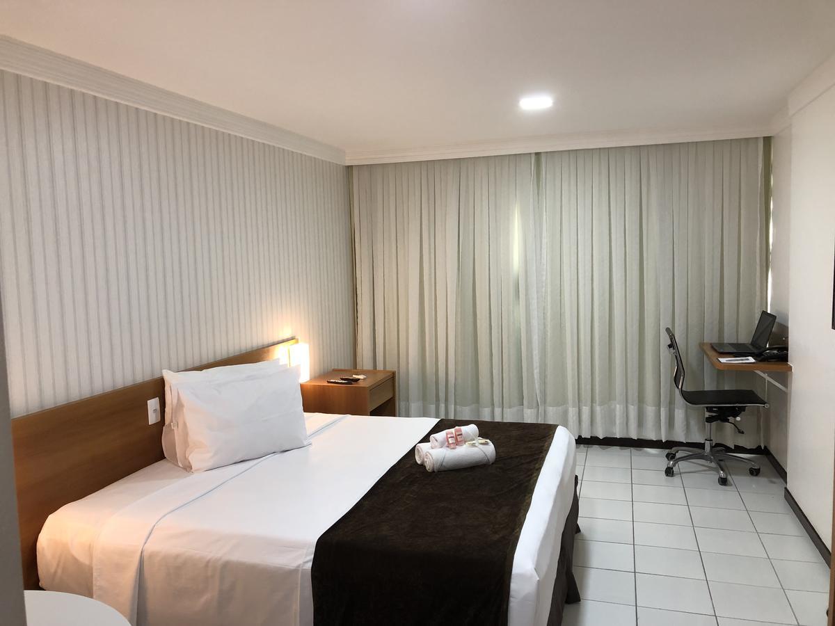 Milor Hotel Pium  Buitenkant foto