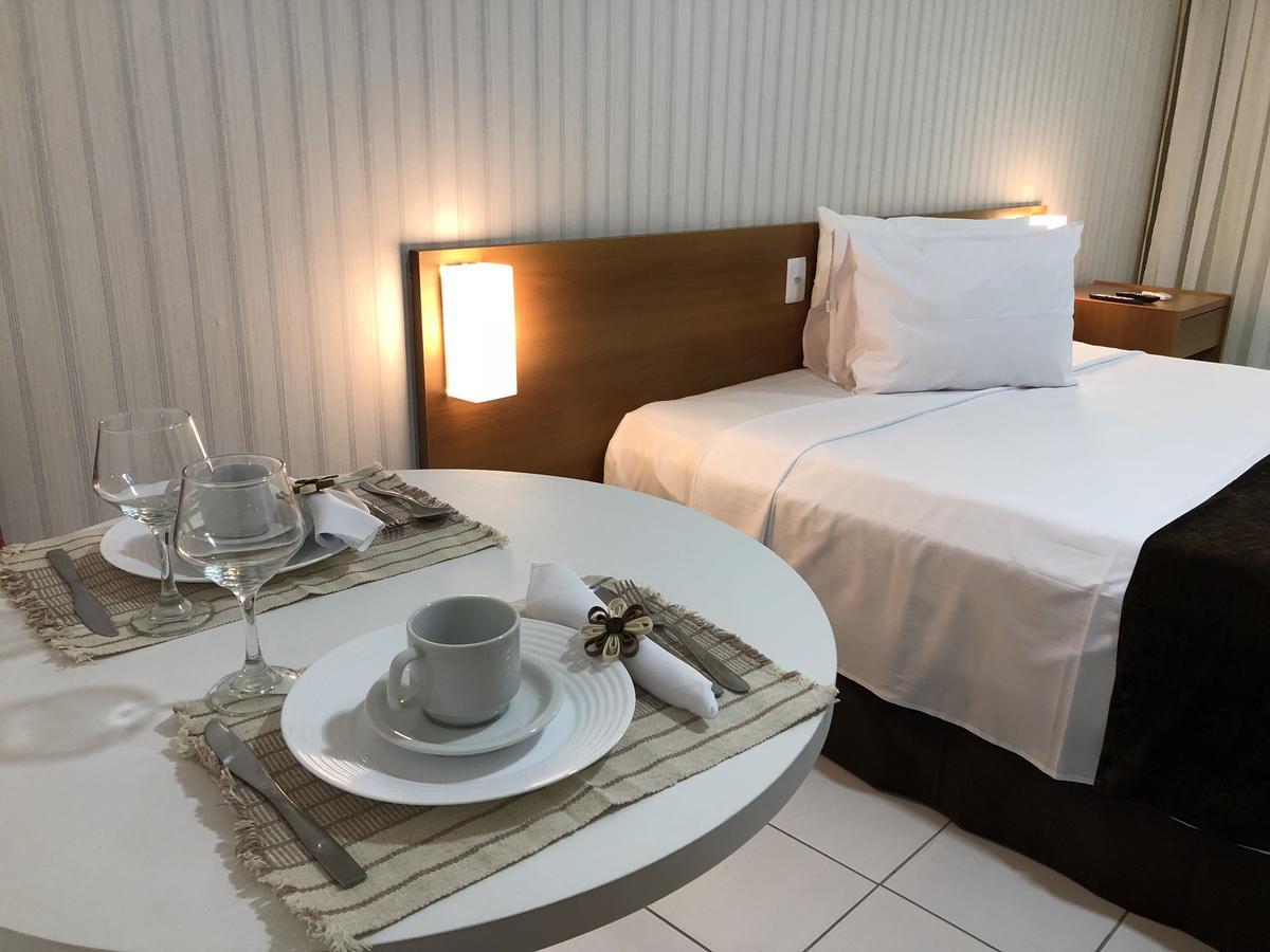 Milor Hotel Pium  Buitenkant foto