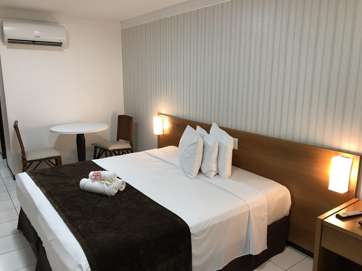 Milor Hotel Pium  Buitenkant foto