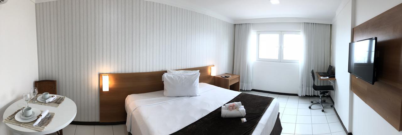 Milor Hotel Pium  Buitenkant foto